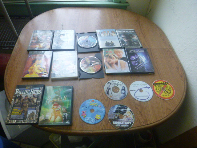 lot 143 image: 17 DVD Movies