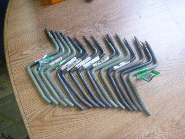 lot 146 image: 15 Remington Deer Stand Spikes