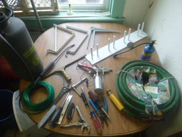 lot 151 image: Miscellaneous Garage Items