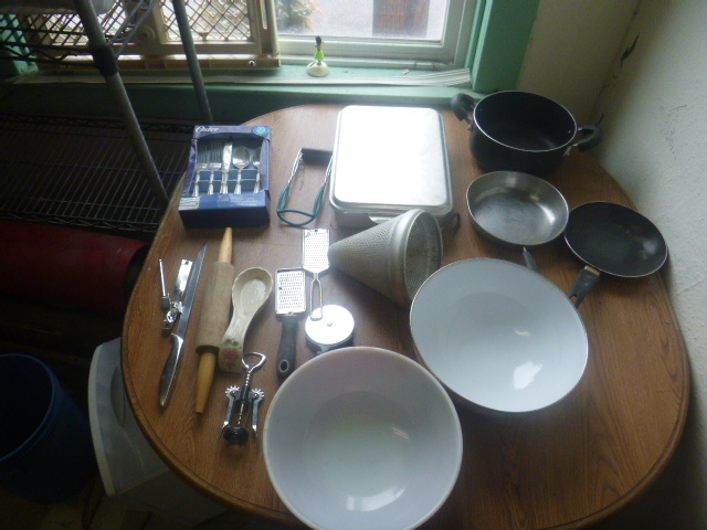 lot 157 image: Miscellaneous Kitchen Items