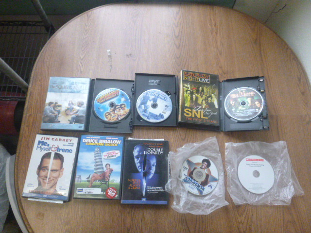 lot 165 image: 10 DVD Movies
