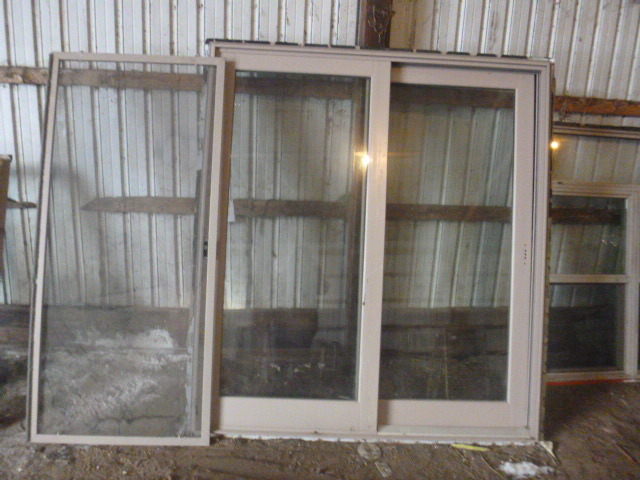 lot 171 image: Patio Door