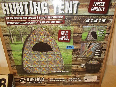 lot 28 image: Hunting Tent