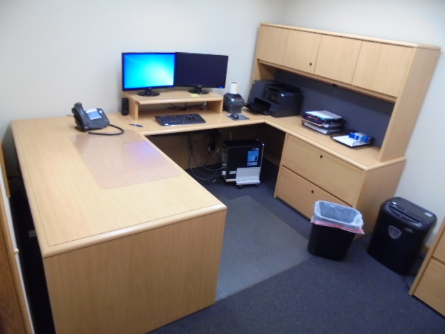 Office Desk with Overhead Storage