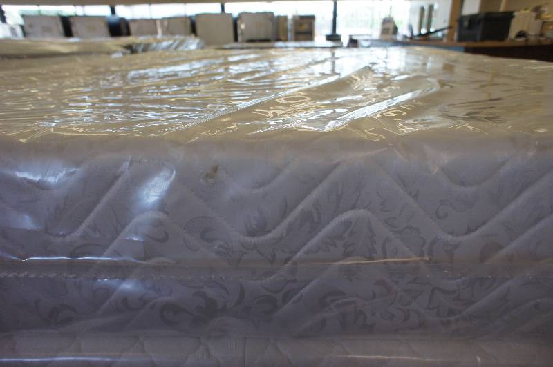 lot 30 image: NEW SEALY QUEEN SIZE BOX SPRING - MSRP $299.99