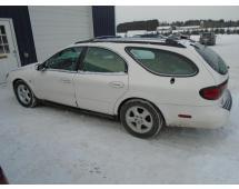 2000 Ford Taurus SE