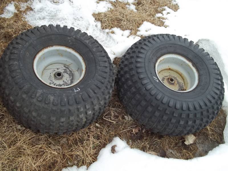 lot 117 image: Riding Lawn Mower Tires