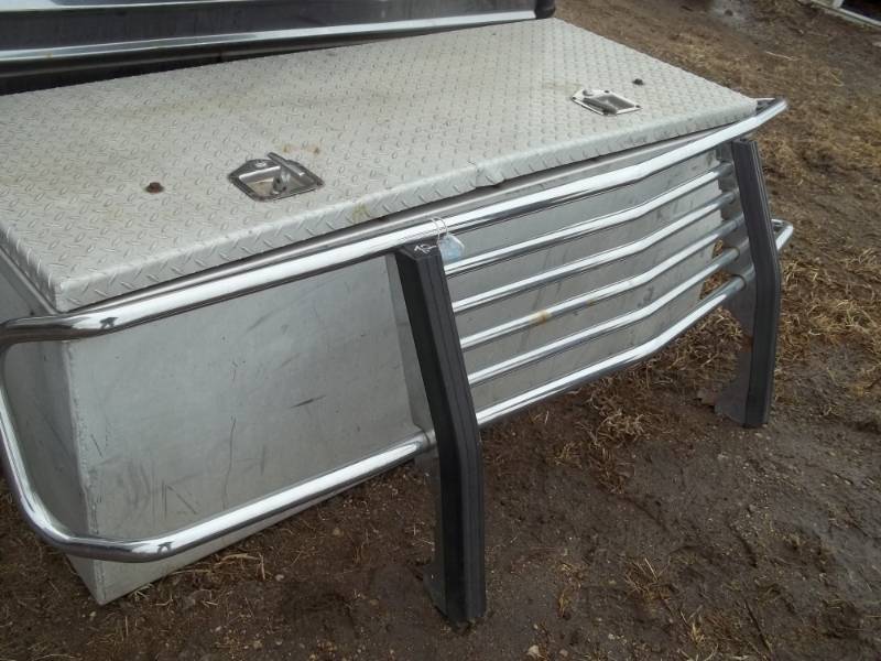 lot 72 image: Cattle Guard for Truck