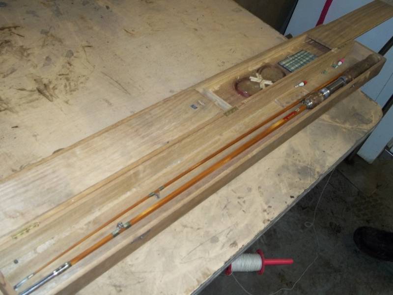 lot 41 image: Fly Rod with Wood Case