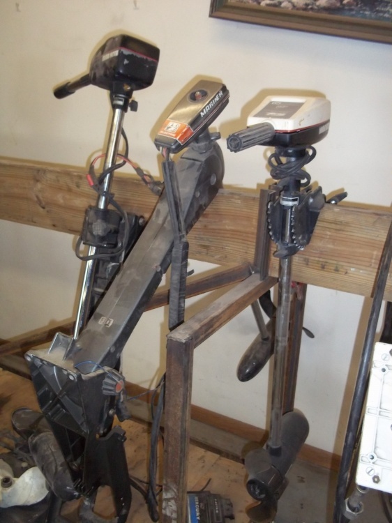 lot 89 image: 3 Troling motors for parts or repair