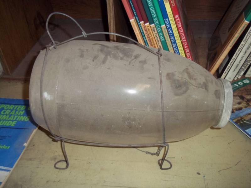 lot 174 image: Minnow Trap