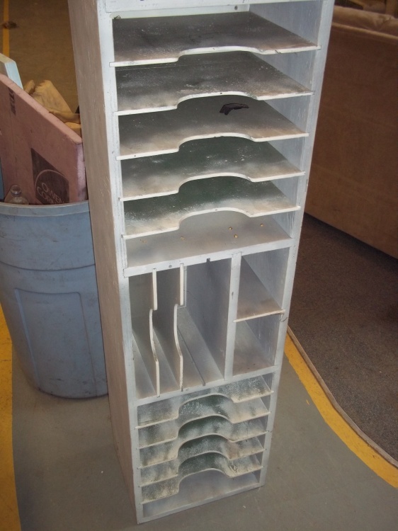 lot 176 image: Paper Organizer