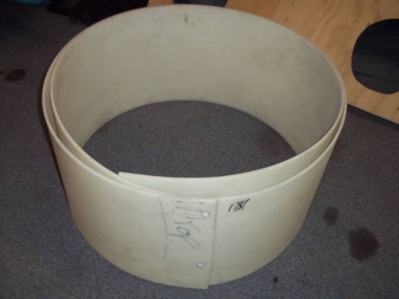 lot 181 image: Plastic Runner Material