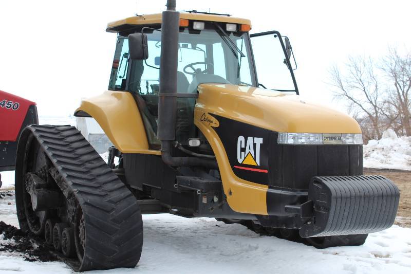 lot 1 image: 2000 Caterpillar CH55  Track Tractor