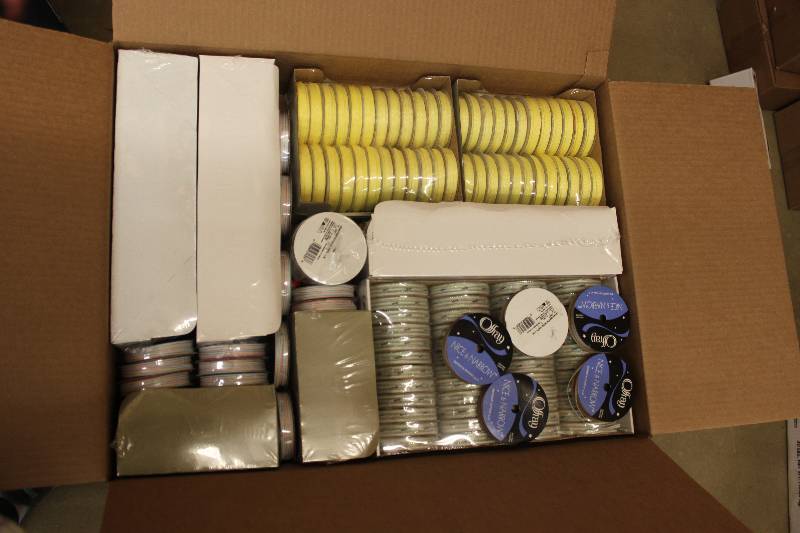 864 rolls Retail packaged Berwick ribbon