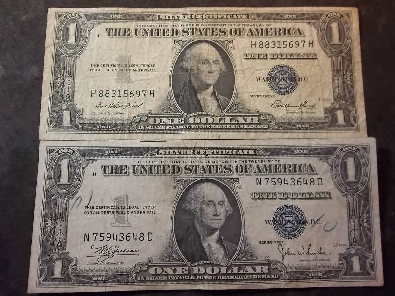 2 US One Dollar Silver Certificates 1935 C & E Series