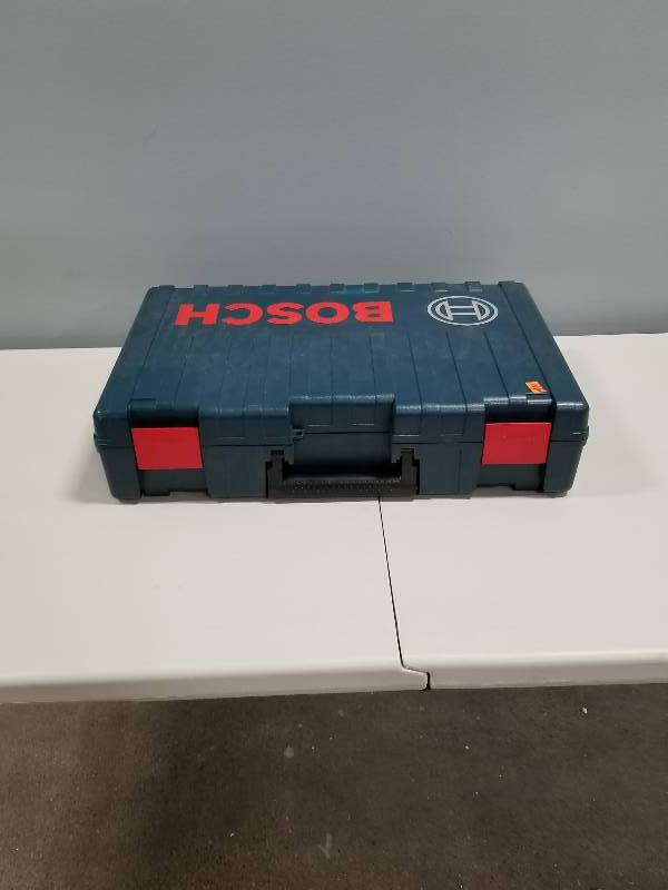 lot 10 image: Bosch 13.5 Amp Corded 1-78 in. SDS-max Rotary Hammer Drill with Carrying Case