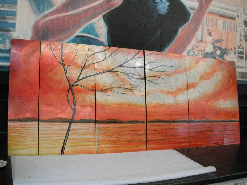 lot 16 image: Metal Wall Art