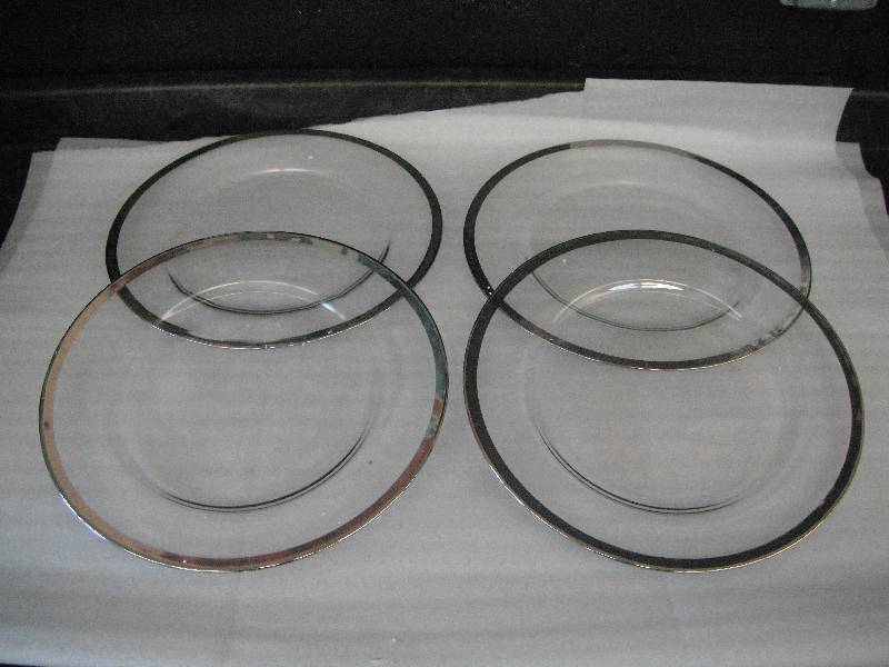 lot 20 image: Glass Plates