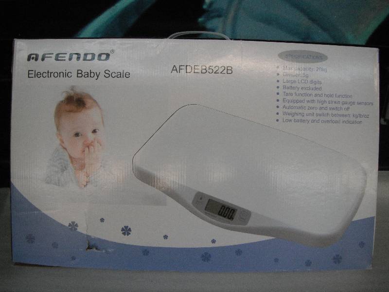 lot 25 image: Electronic Baby Scale