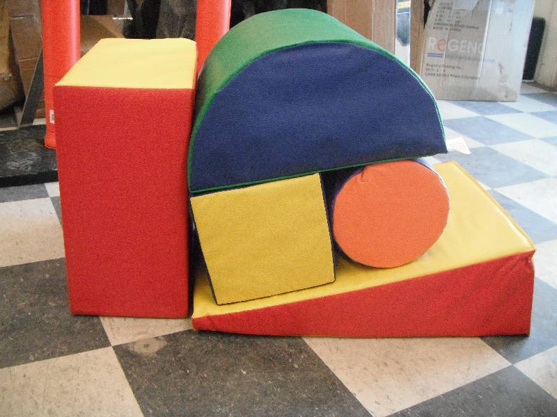 lot 26 image: Vinyl Soft Play Forms
