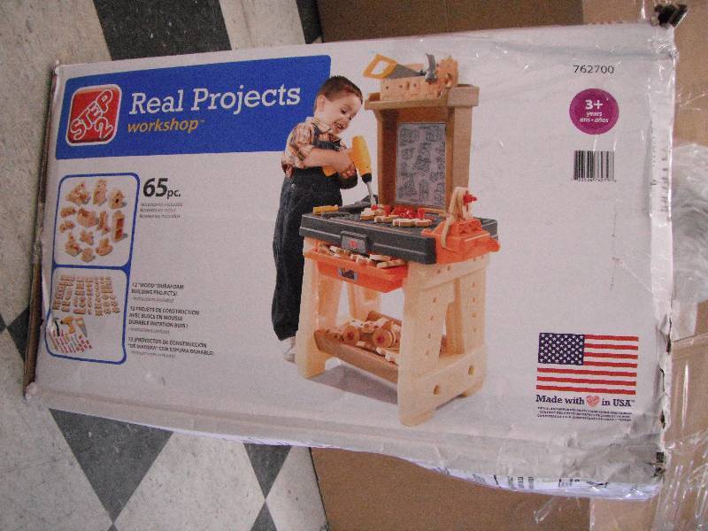 lot 89 image: Kids Toy