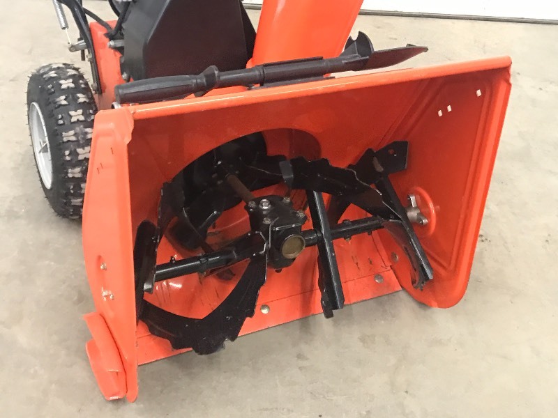 lot 6 image: Ariens Compact-22 Snow Blower