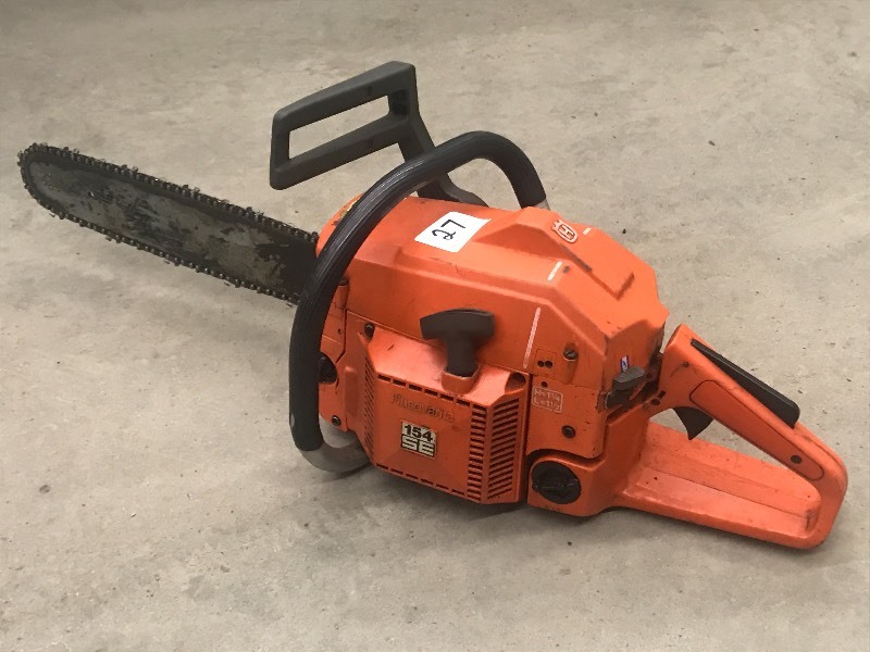 lot 27 image: Husky Chainsaw