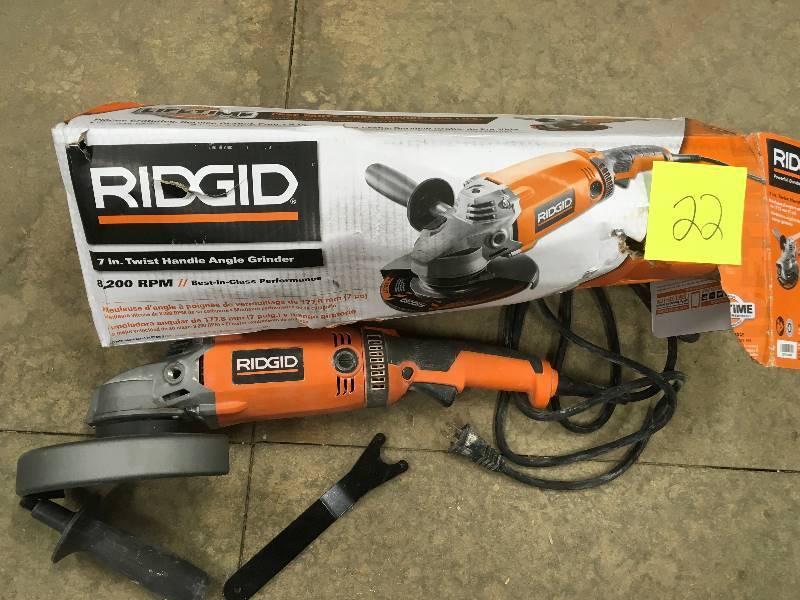 Ridgid 7 in. Twist Handle Angle Grinder used in working condition