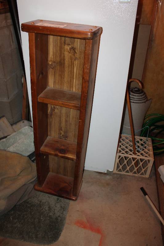 lot 8 image: 3-Shelf Wood Bookcase