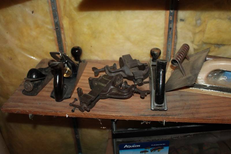 lot 21 image: Hand Tools - Clamps, Wood Planes, Trowels, Drill Bits