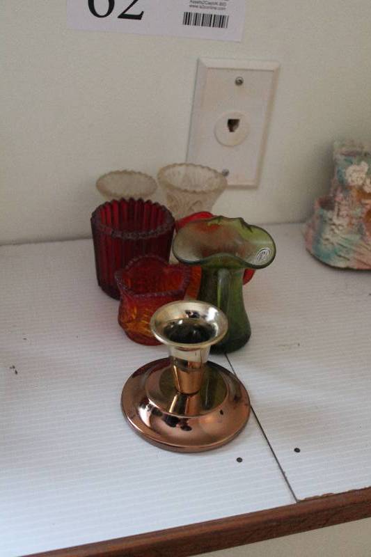 lot 62 image: Candle Holders