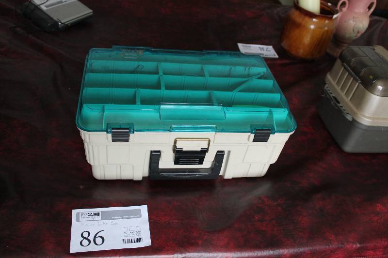 lot 86 image: Tackle Box