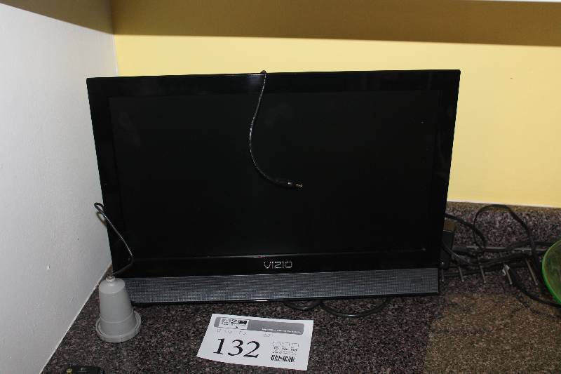 lot 132 image: Vizio 20in. Flat Screen TV