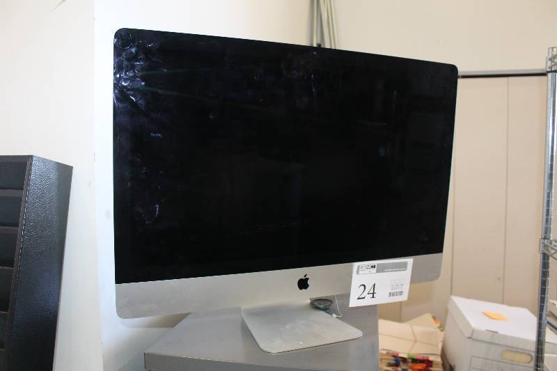 lot 24 image: Apple iMac Computer