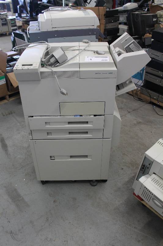 lot 3 image: HP LaserJet Printer