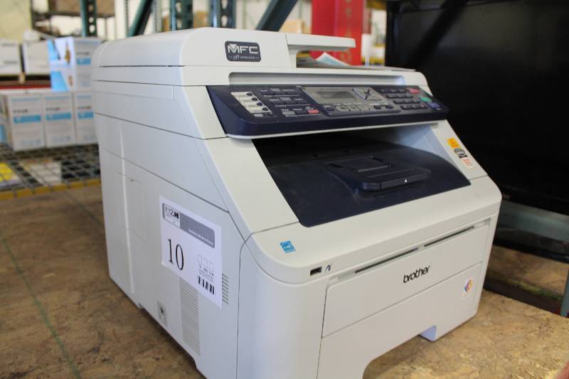lot 10 image: Brother MFC-9320CW MFP Printer