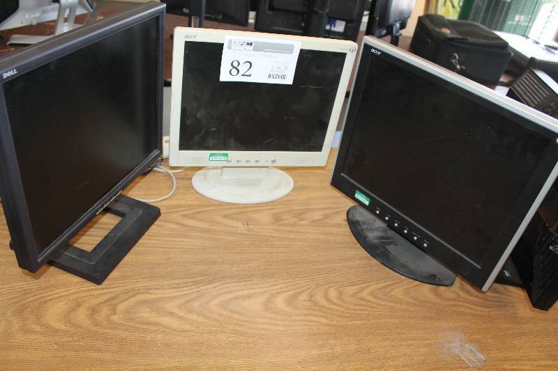 lot 82 image: Lot of (3) Acer,Dell Computer Monitors
