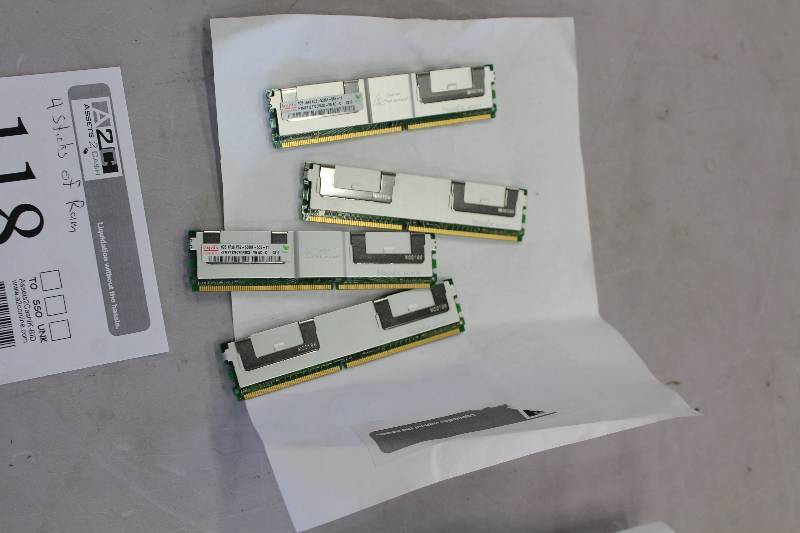 lot 118 image: Lot of (4) RAM Sticks - Hynix 1GB