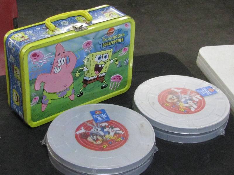 Spongebob and Looney Toons