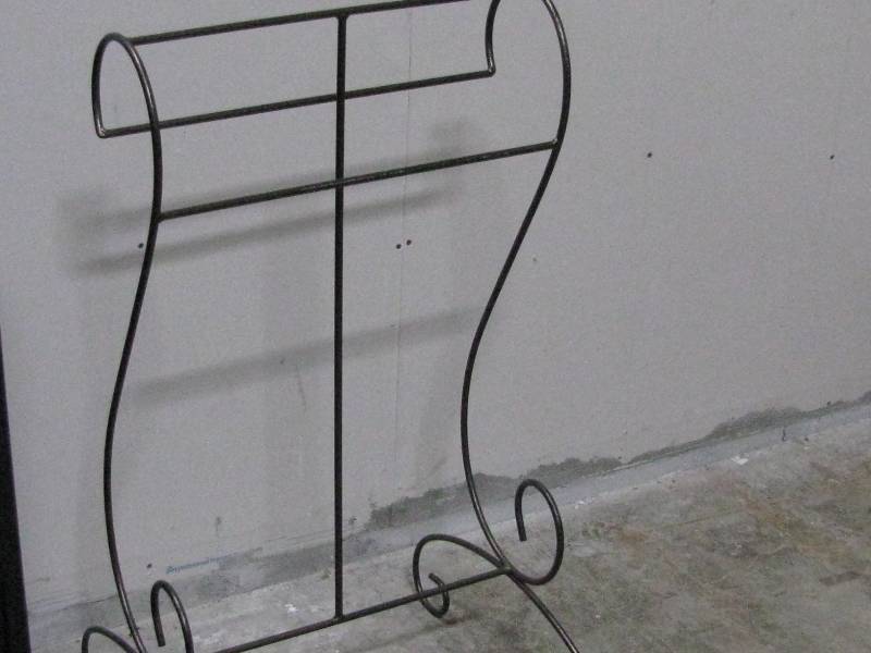 Metal Quilt Rack