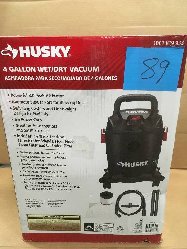 Husky 4 Gallon WetDry Vacuum