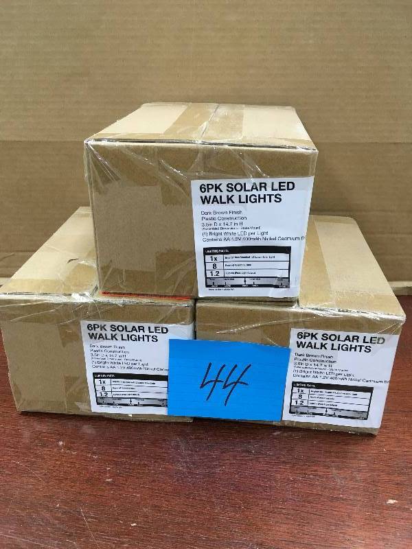 Hampton Bay Solar Dark Brown Outdoor Intergated LED Landscape Solar Path Light with Fluted Plastic Lens (6 Pack) Lot of 3 new