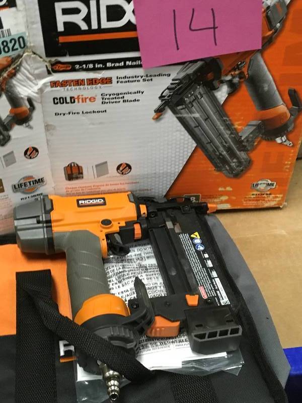 lot 14 image: Ridgid 2-18 in. Brad Nailer