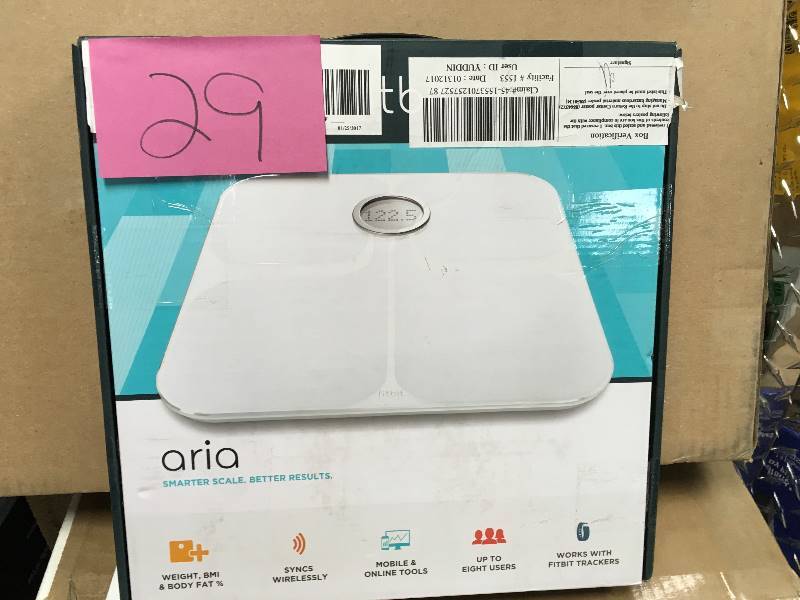 lot 29 image: Fitbit Aria Wi-Fi Smart Scale, White