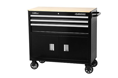 lot 129 image: Husky 39 in. 3-Drawer Mobile Workbench, Black