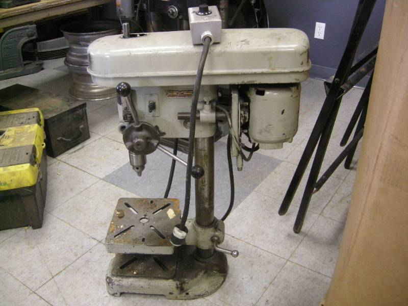 lot 59 image: Heavy Duty Atlas Drill Press