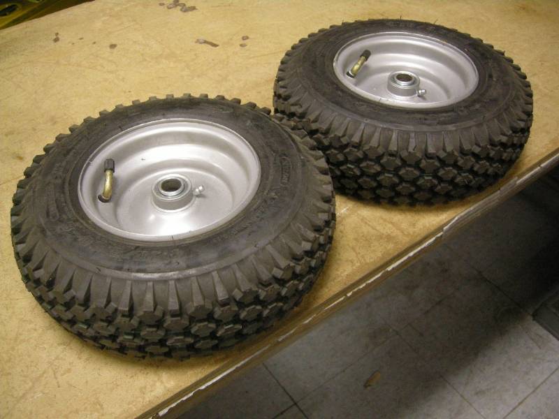 lot 141 image: 2 - 4.103.50-6 Wheels