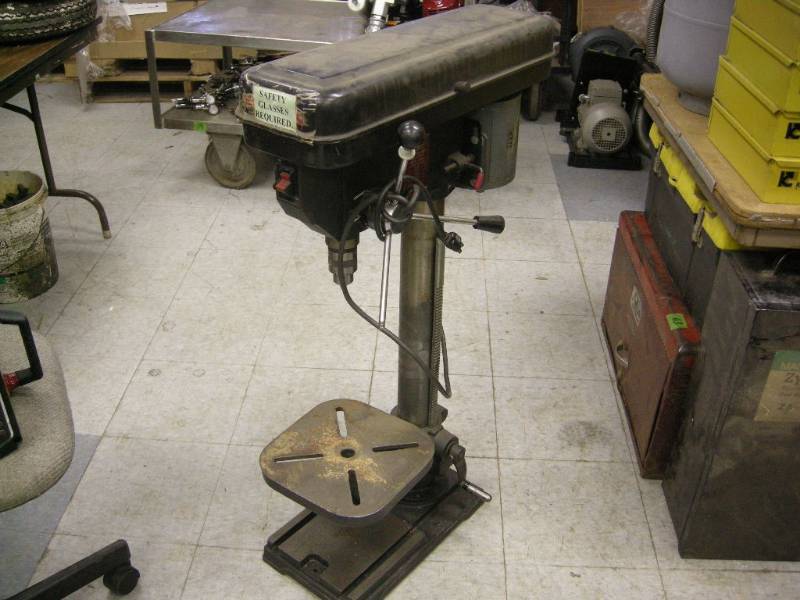 lot 146 image: Dayton 12 Drill Press