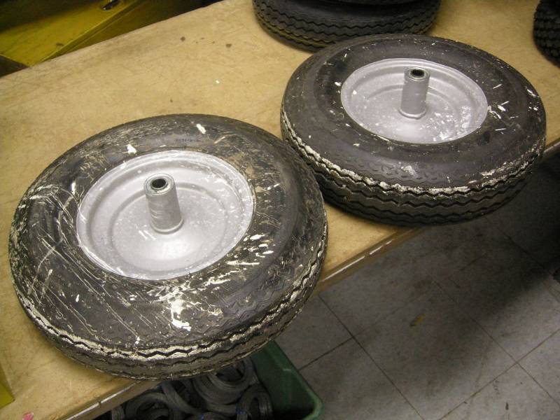 lot 143 image: 2 4.80-8 Wheels